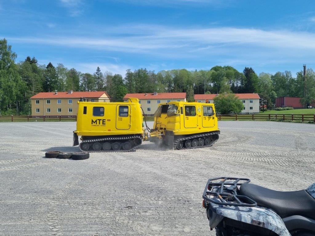 Bandvagn på avstånd